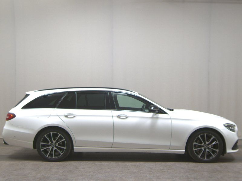 Mercedes-Benz E 220 d karavan automatik Avantgarde • ACC • LED