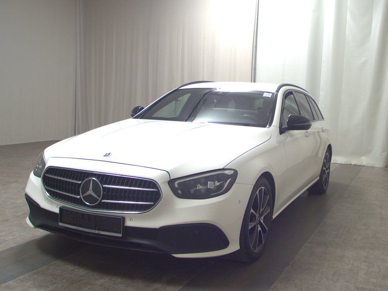 Mercedes-Benz E 220 d karavan automatik Avantgarde • ACC • LED — 2