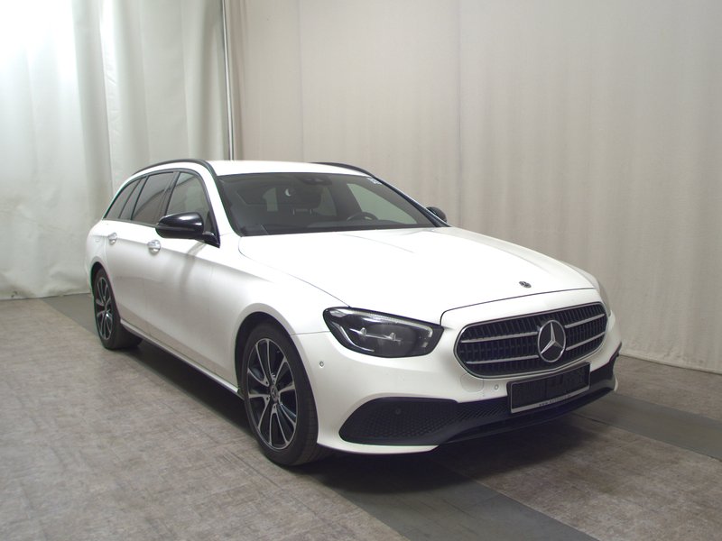 Mercedes-Benz E 220 d karavan automatik Avantgarde • ACC • LED — 3