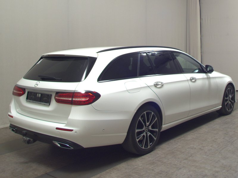 Mercedes-Benz E 220 d karavan automatik Avantgarde • ACC • LED — 4