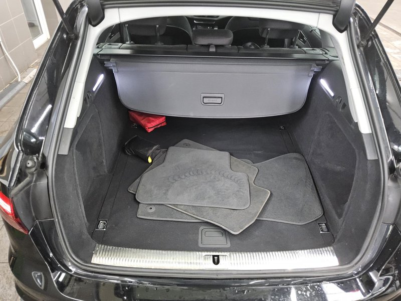 Audi A4 Avant 2.0 TDI automatik • LED • senzori za parkiranje straga — 11