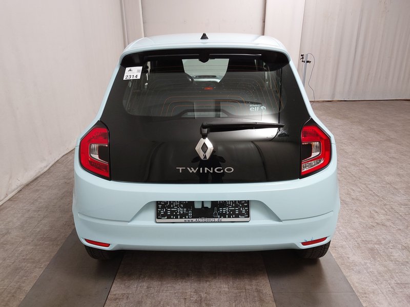Renault Twingo Limited — 14