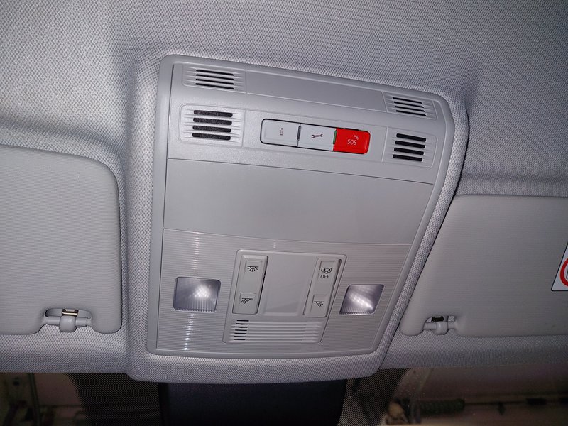 SEAT Arona 1.0 TSI automatik Style • Full LED • digitalni instrumenti — 13