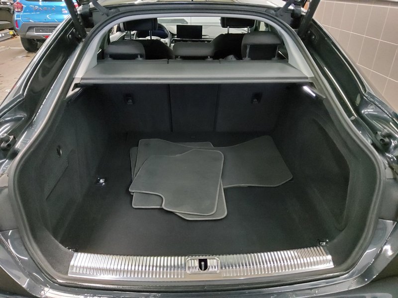 Audi A5 Sportback 40 TFSI automatik advanced • ACC • el. peta vrata — 12