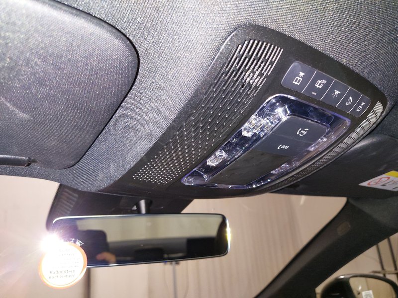 Mercedes-Benz CLA 250 e Coupé automatik Progressive • Full LED • AHK — 13