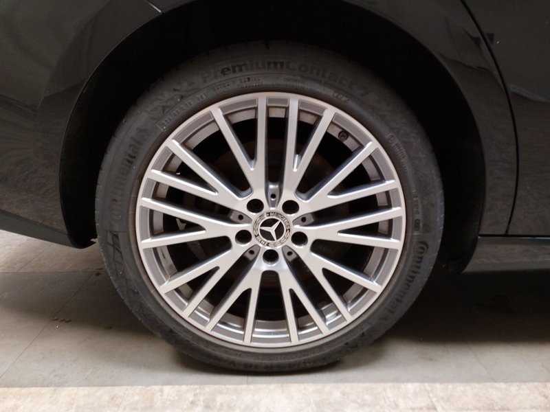 Mercedes-Benz CLA 250 e Coupé automatik Progressive • Full LED • AHK — 15
