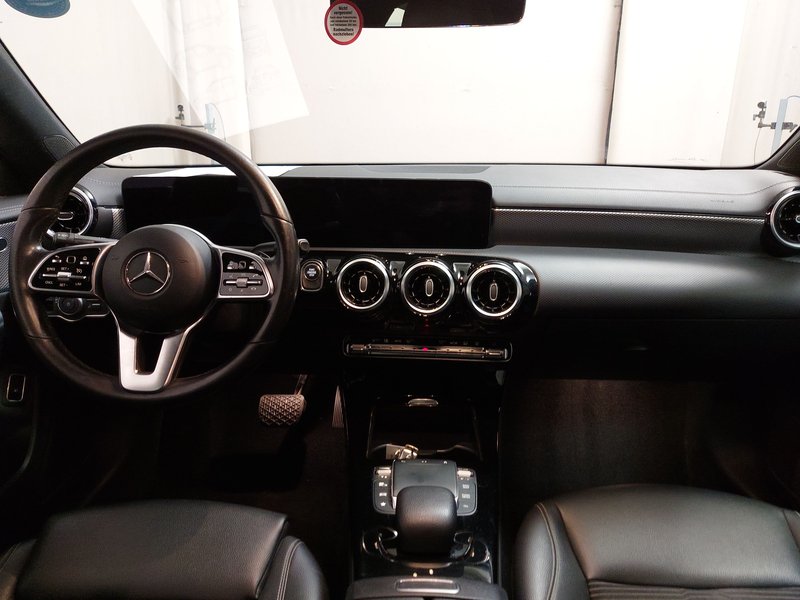 Mercedes-Benz CLA 250 e Coupé automatik Progressive • Full LED • AHK — 18