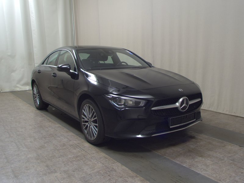 Mercedes-Benz CLA 250 e Coupé automatik Progressive • Full LED • AHK — 3