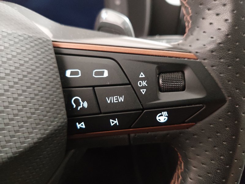 Cupra Leon Sportstourer 2.0 TSI automatik • ACC • LED — 15
