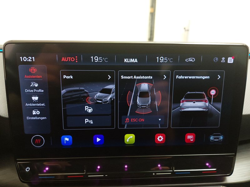 Cupra Leon Sportstourer 2.0 TSI automatik • ACC • LED — 20
