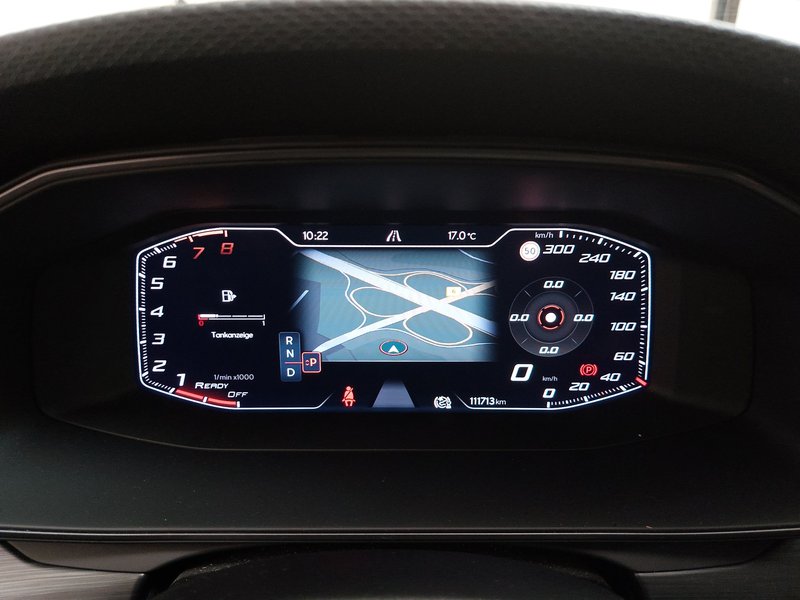 Cupra Leon Sportstourer 2.0 TSI automatik • ACC • LED — 22