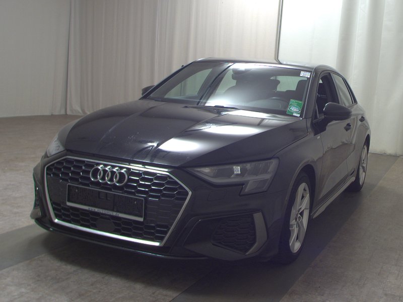 Audi A3 Sportback 30 TFSI S line automatik • digitalni instrumenti • LED — 2