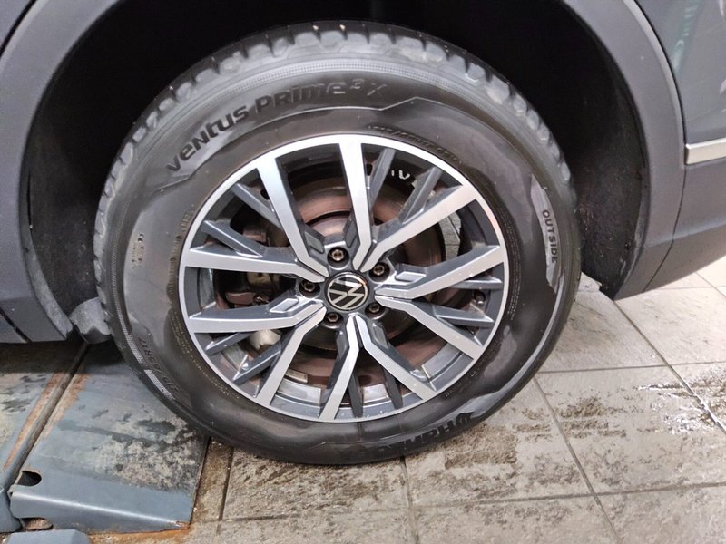 Volkswagen Tiguan 1.4 TSI eHybrid Life automatik • ACC • navigacija — 11