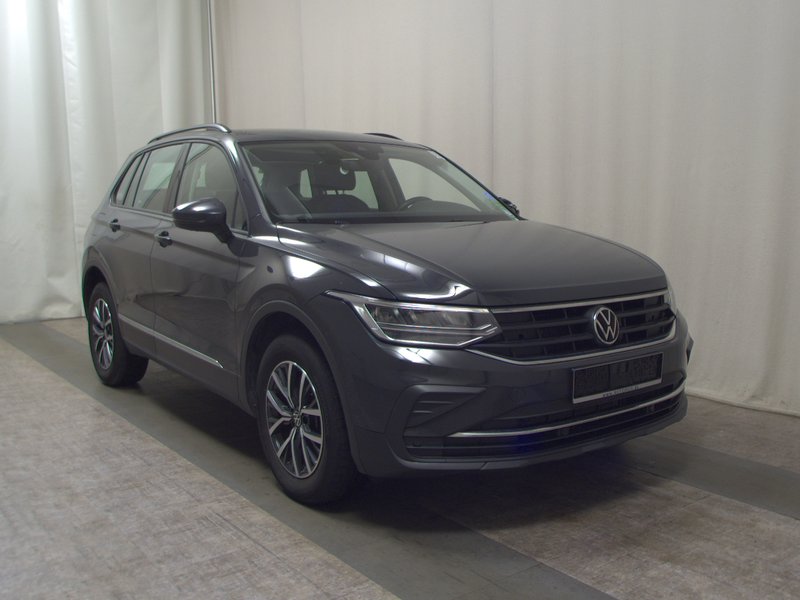 Volkswagen Tiguan 1.4 TSI eHybrid Life automatik • ACC • navigacija — 3