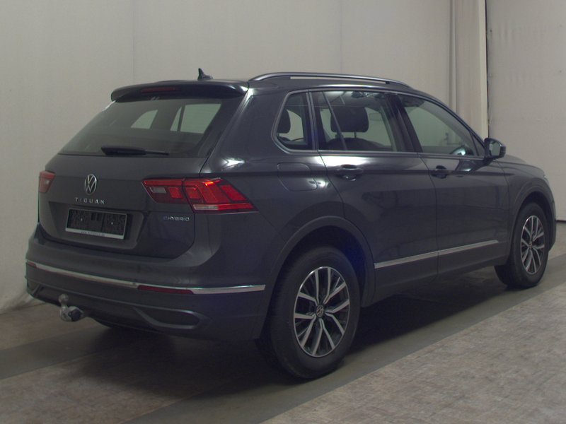 Volkswagen Tiguan 1.4 TSI eHybrid Life automatik • ACC • navigacija — 4