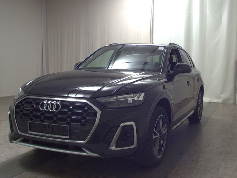 Audi Q5 50 TDI quattro S line automatik • panorama • LED — 2