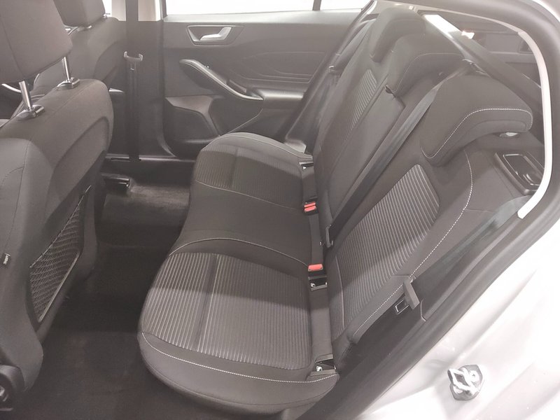 Ford Focus Turnier 1.0 EcoBoost Titanium • LED • navigacija — 13