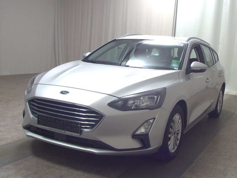 Ford Focus Turnier 1.0 EcoBoost Titanium • LED • navigacija — 2