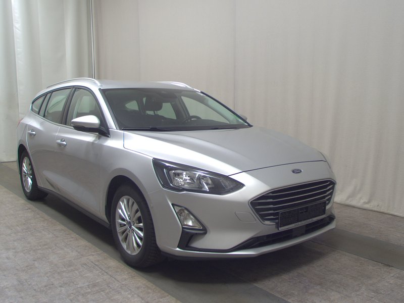 Ford Focus Turnier 1.0 EcoBoost Titanium • LED • navigacija — 3