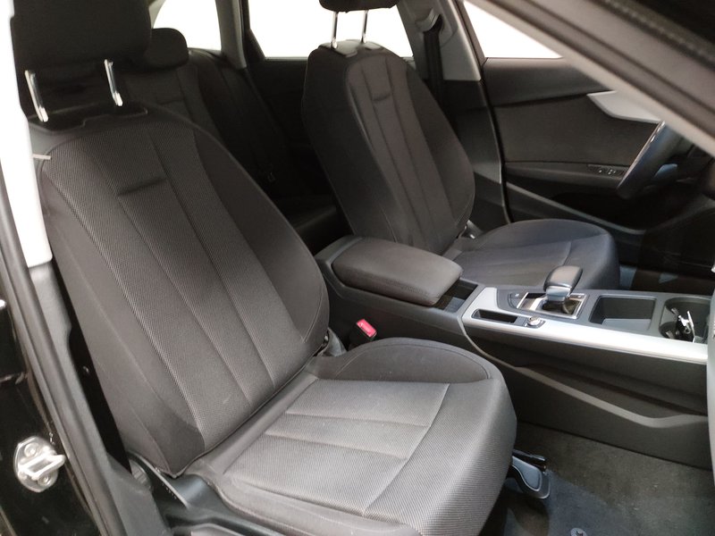 Audi A4 Avant 40 TDI quattro • 4x4 • LED — 10