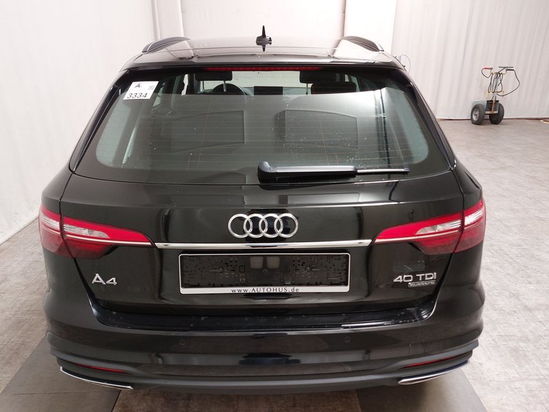 Audi A4 Avant 40 TDI quattro • 4x4 • LED — 14