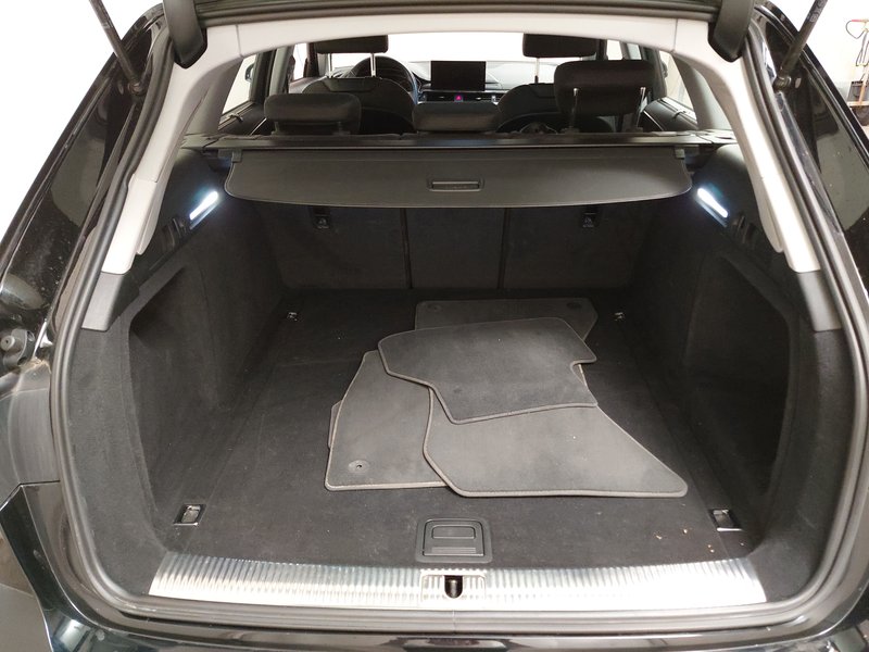 Audi A4 Avant 40 TDI quattro • 4x4 • LED — 17