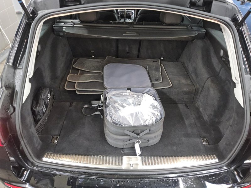 Mercedes-Benz E 300 de karavan automatik Avantgarde • ACC • LED — 12