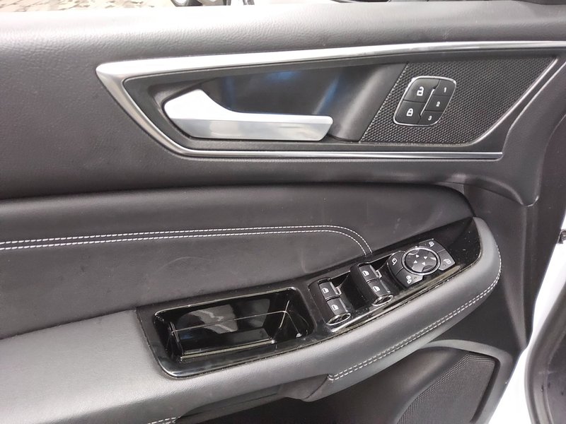 Ford S-Max 2.0 EcoBlue automatik Titanium • ACC • LED — 9