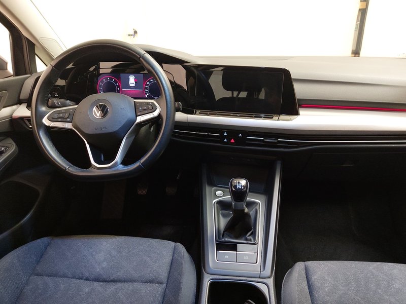 Volkswagen Golf Variant 1.0 TSI Life • ACC • Full LED — 16