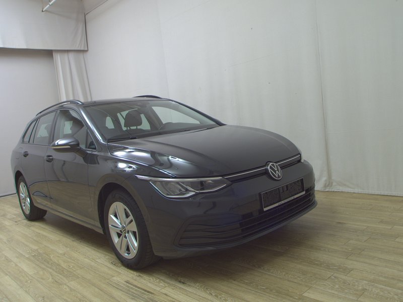 Volkswagen Golf Variant 1.0 TSI Life • ACC • Full LED — 3