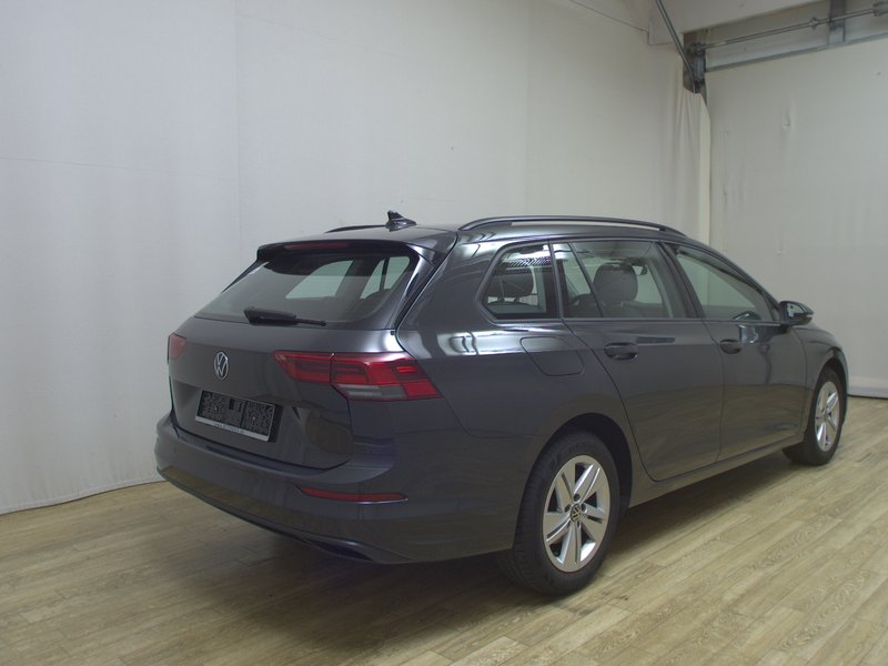 Volkswagen Golf Variant 1.0 TSI Life • ACC • Full LED — 4