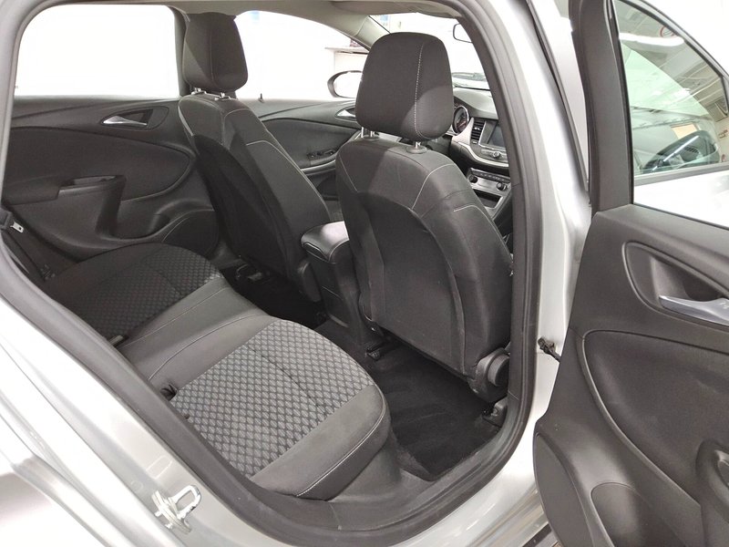 Opel Astra ST 1.5 D • LED • navigacija — 13