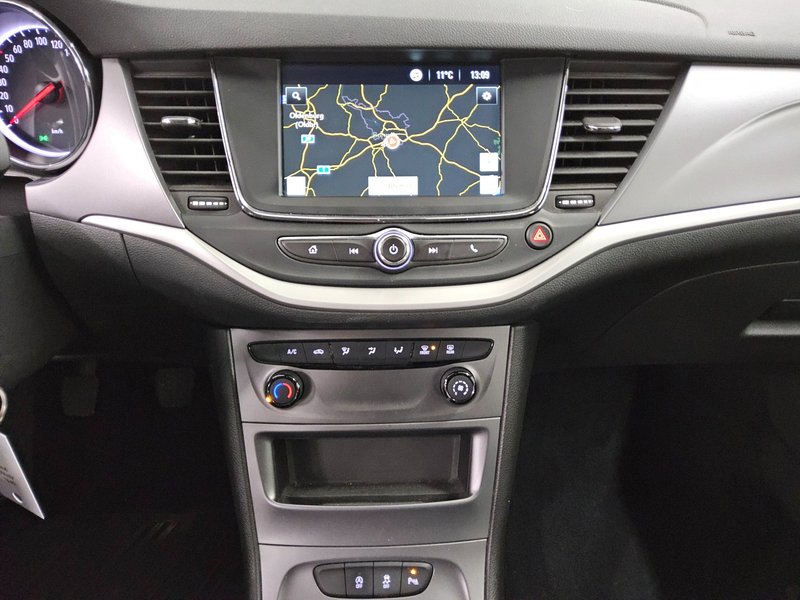 Opel Astra ST 1.5 D • LED • navigacija — 7