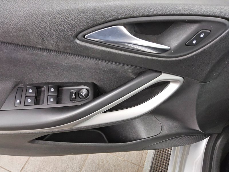 Opel Astra ST 1.5 D • LED • navigacija — 9