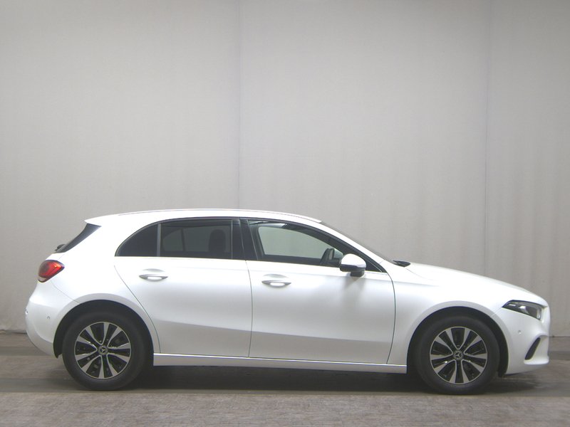 Mercedes-Benz A 180 d automatik • LED • koža
