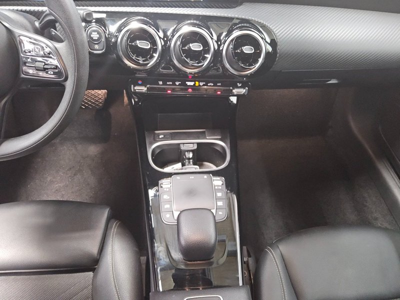Mercedes-Benz A 180 d automatik • LED • koža — 6