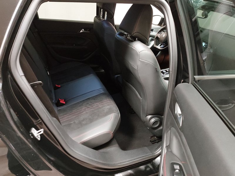 Peugeot 308 1.5 BlueHDi automatik GT Pack • Sjedala s masažom • AHK — 12