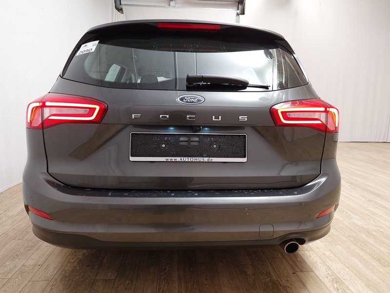 Ford Focus Turnier 1.5 EcoBlue automatik Titanium • bežično punjenje • LED — 14