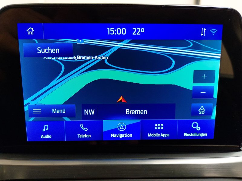 Ford Focus Turnier 1.5 EcoBlue automatik Titanium • bežično punjenje • LED — 18
