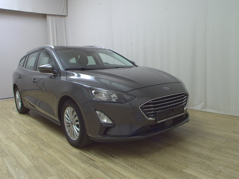 Ford Focus Turnier 1.5 EcoBlue automatik Titanium • bežično punjenje • LED — 3