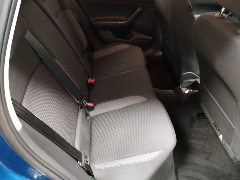 Volkswagen Polo 1.0 TSI • LED • digitalni instrumenti — 12