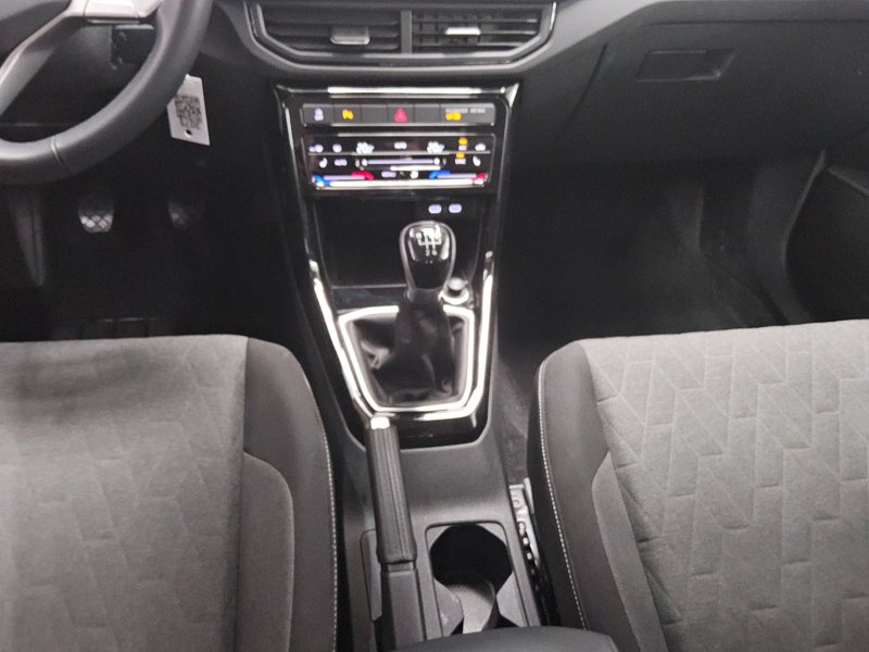 Volkswagen T-Cross 1.0 TSI Life • ACC • Full LED — 6