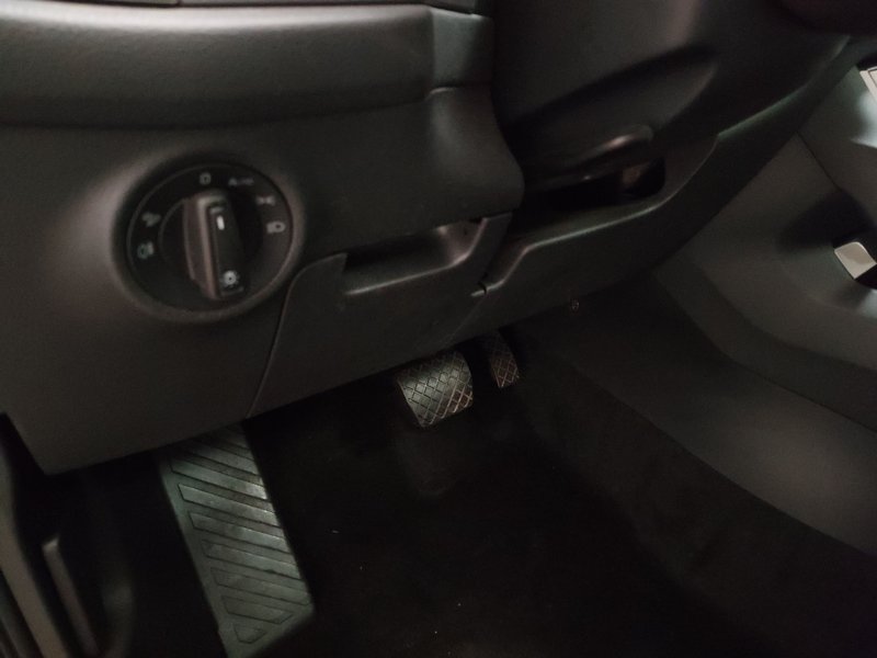 Škoda Kodiaq 2.0 TDI automatik Ambition • AHK • el. peta vrata — 7