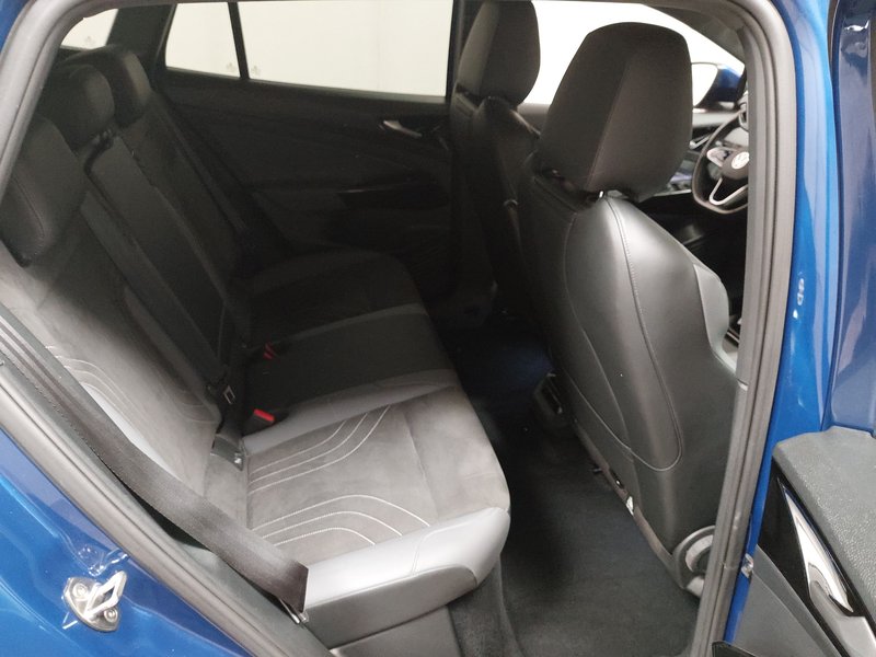 Volkswagen ID.4 Pro Performance • ACC • AHK — 12