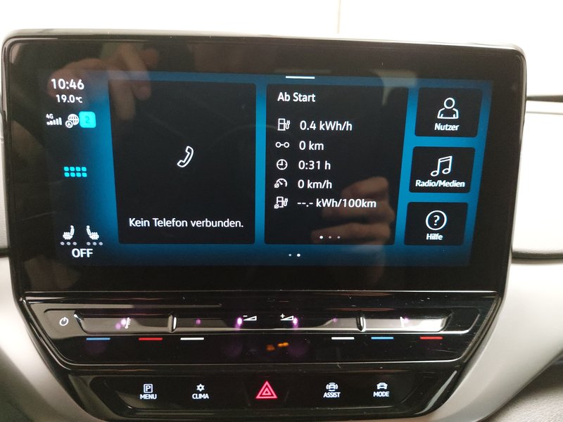 Volkswagen ID.4 Pro Performance • ACC • AHK — 19
