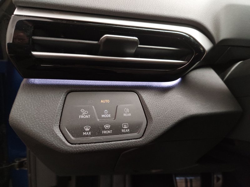 Volkswagen ID.4 Pro Performance • ACC • AHK — 7