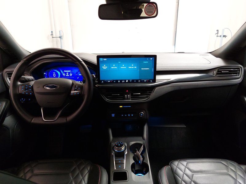Ford Focus Turnier 1.5 EcoBlue automatik ST-Line Vignale • HUD • ACC — 18
