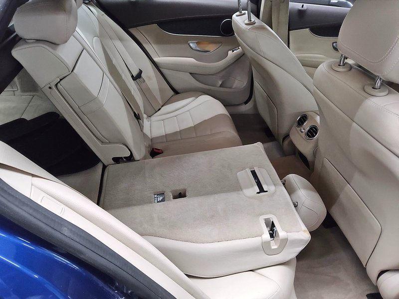 Mercedes-Benz C 300 d karavan automatik AMG Line • Full LED • el. peta vrata — 12