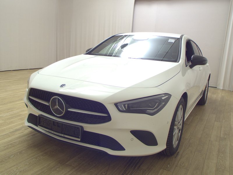 Mercedes-Benz CLA 200 d 4MATIC Shooting Brake automatik Progressive — 2