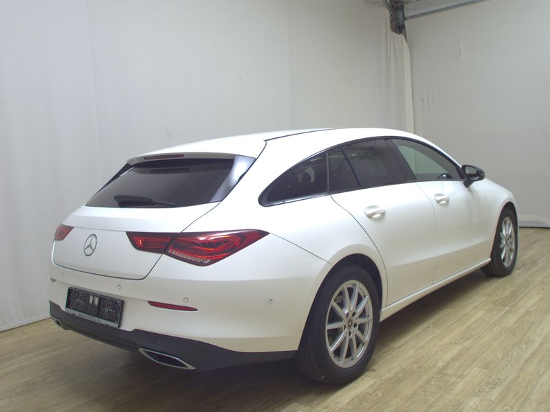 Mercedes-Benz CLA 200 d 4MATIC Shooting Brake automatik Progressive — 4
